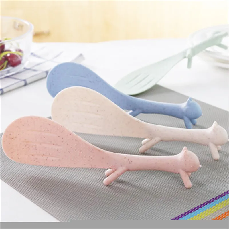 Hot-Sale-BEST-Cute-Plastic-PP-Cartoon-Home-Kitchen-Squirrel-Shape-Rice-Scoop-Spoon-Soup-Sauce (4)