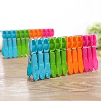 

50pcs Flexible Hanging Clothes Clips Plastic Clothes Line Clips Decoration Pegs for Household Clothing Easy Supplies
