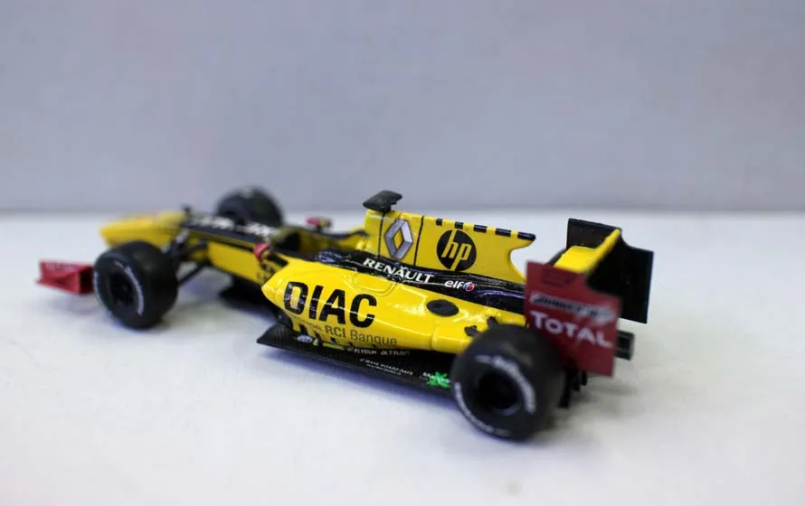 N OREV 1:43 ING RENAULT TEAM R29 F1 бутик сплава автомобиля игрушки для детей Детские игрушки модель подарок