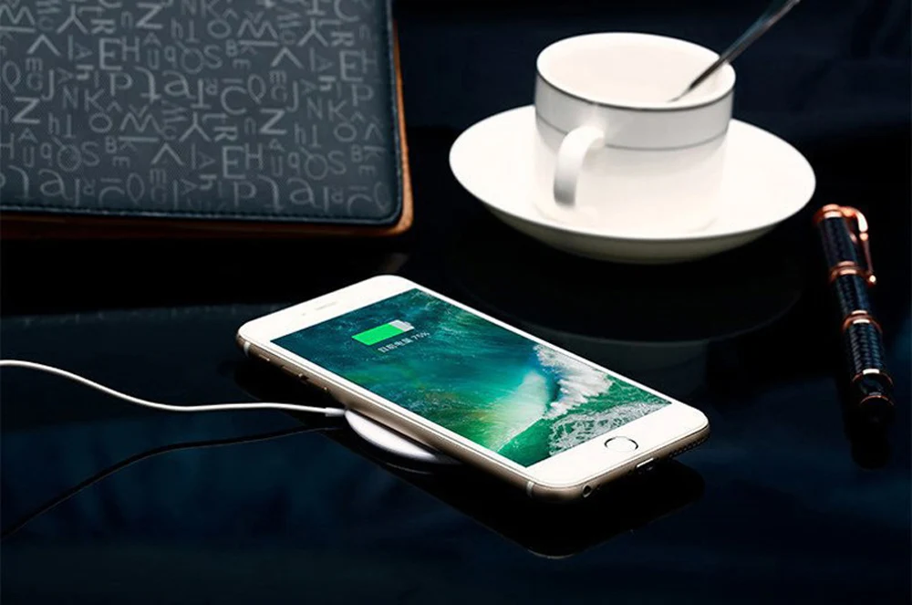 3 мм ультра-тонкий Быстрый QI беспроводной зарядный коврик настольная Беспроводная Зарядная база для iPhone 11 Pro 8 XR XS Max samsung S10 5G S9+ S8