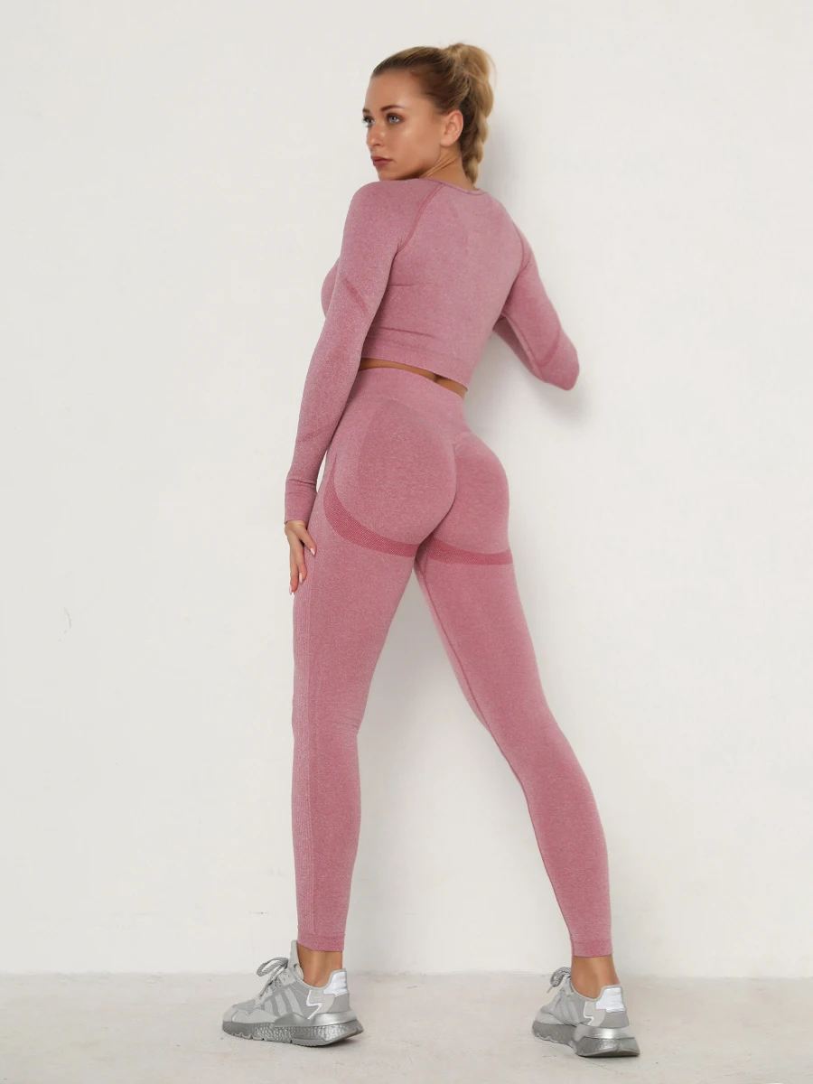 15563259349_1824471394