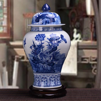 

Antique Temple Jar Porcelain Ginger Jar Ornaments Old Kangxi Blue And White Collection Porcelain Ceramic Jar Vase