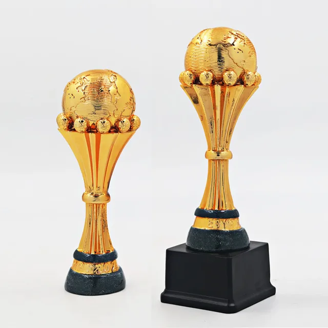 qichemaoy Trophée de champions de football en résine pour fans de club de  football - Décoration de bureau - Souvenirs - 32 cm