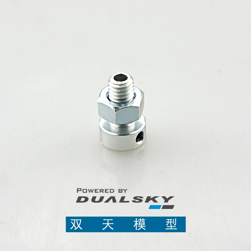 Moteur brushless PM60 installé sur un châssis de voiture RC