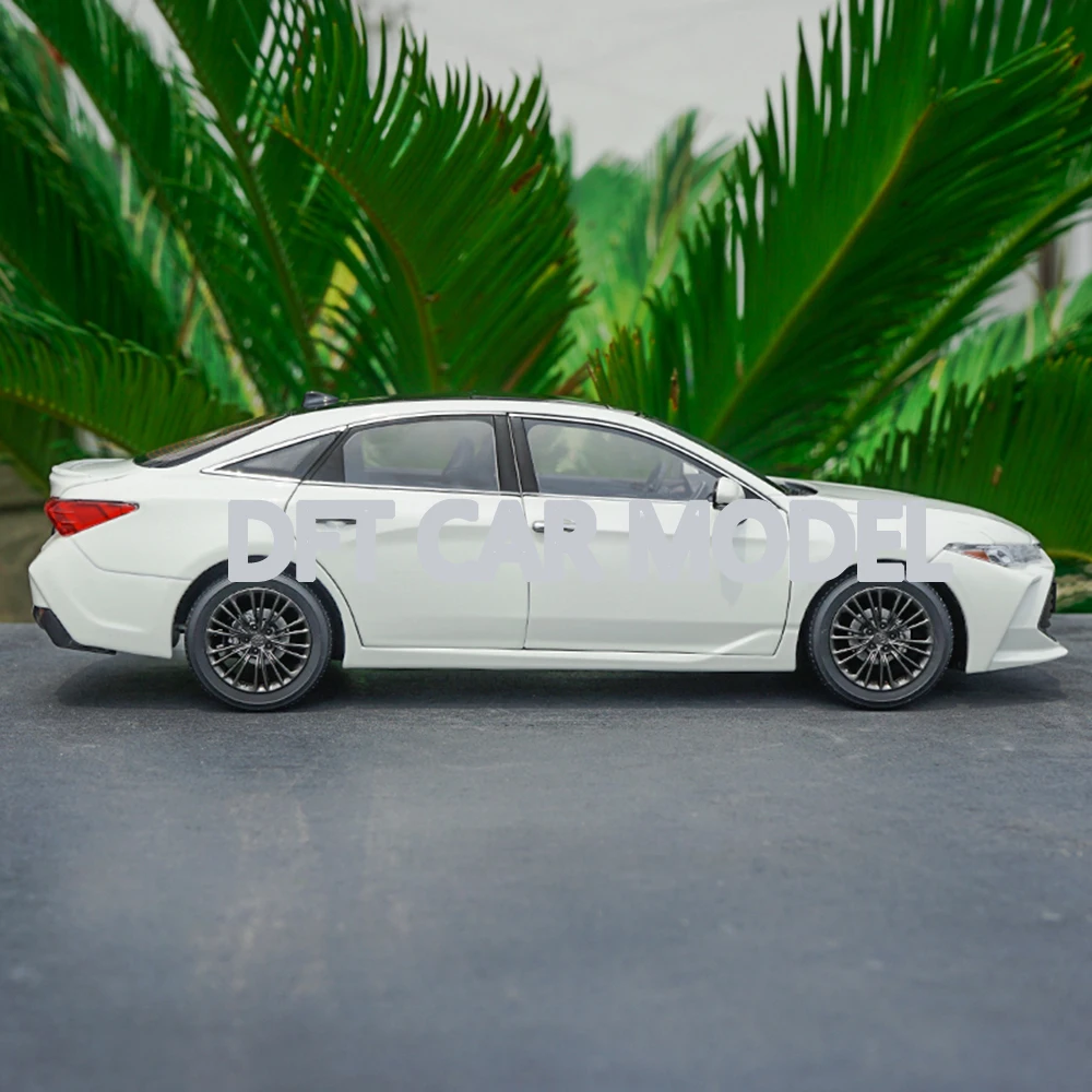 1:18 Масштаб сплава игрушечных автомобилей AVALON автомобиль модель детских игрушечных автомобилей авторизованный игрушки для детей