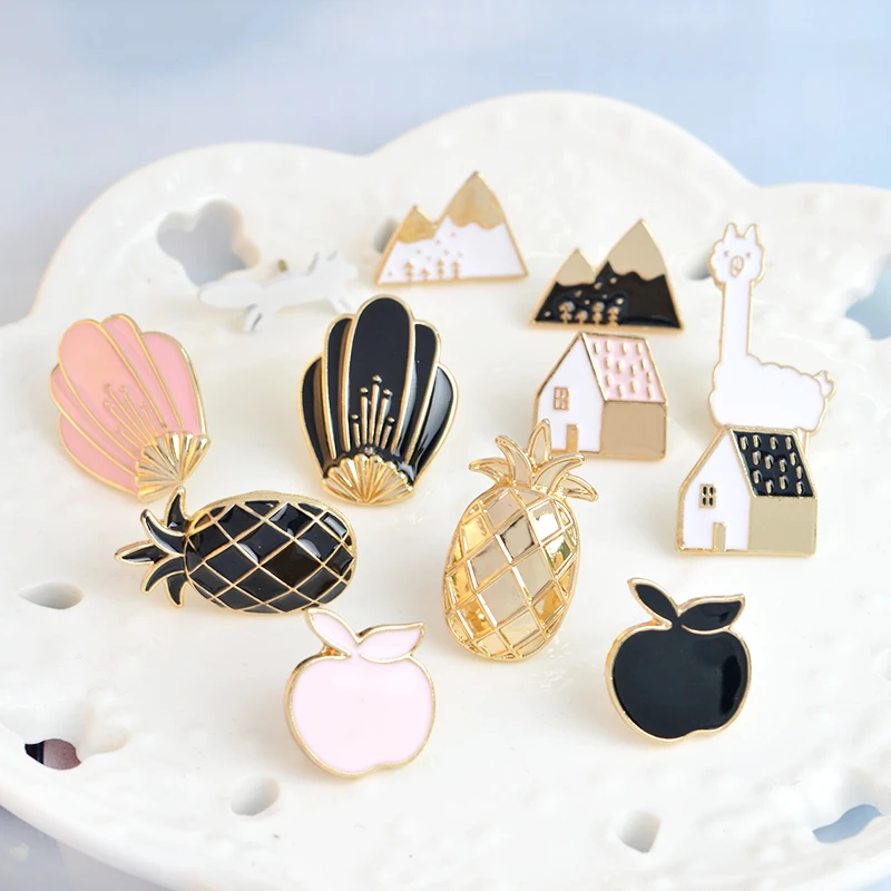 

Rural style enamel pin Black and gold house animal fruit brooch Pineapple Alpaca mountain Lapel pin badge jewelry gift wholesale