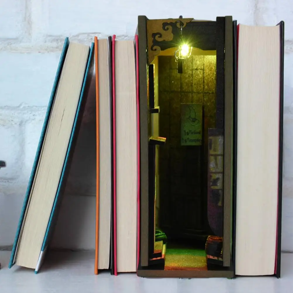 Diagon Alley DIY Wooden Booknook