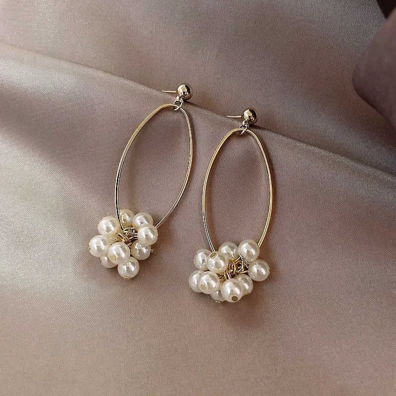 silver needle French red elegant pearl earrings fairy aristocratic wind circle stud texture geometry | Украшения и аксессуары