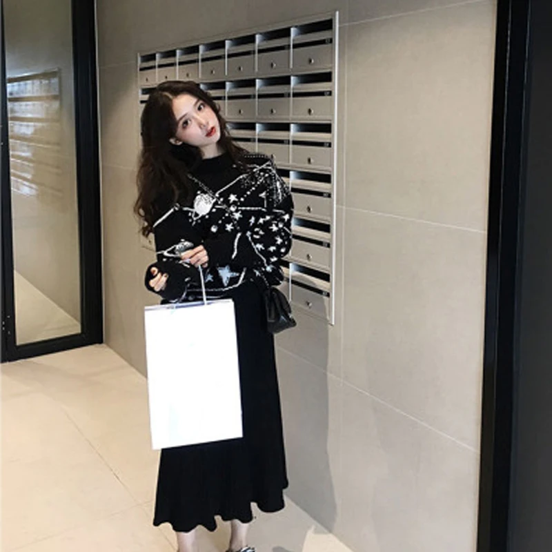 

Autumn and winter new net red small fragrance suit female fashion foreign air lazy wind knit sweater skirt two-piece