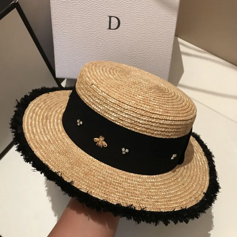 Ladies Sun Fedora Hats Small Bee Straw Hat European And American Retro Hat Female Sunshade Flat Cap Visors