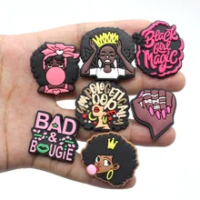 Breloques de chaussures noires pour filles, 1 pièce, sabots en PVC pour femmes, bricolage, décorations, boucle, cadeaux de noël pour adultes, jibz 