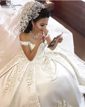 

Off Shoulder Princess Wedding Dresses Lace Beaded Appliques Lace Up Back Ball Gown Bridal Gowns Bride Dress Vestido De Noiva