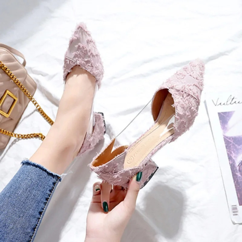 

Summer new Korean version of the jelly transparent shallow mouth high heels fashion pointed small fresh high-heeled shoes.