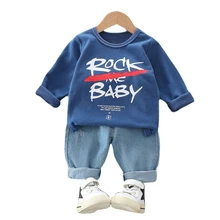 Conjunto de ropa para niños y niñas, a la moda Camiseta deportiva, pantalones, chándal informal, 2 unids/set, primavera y otoño, novedad