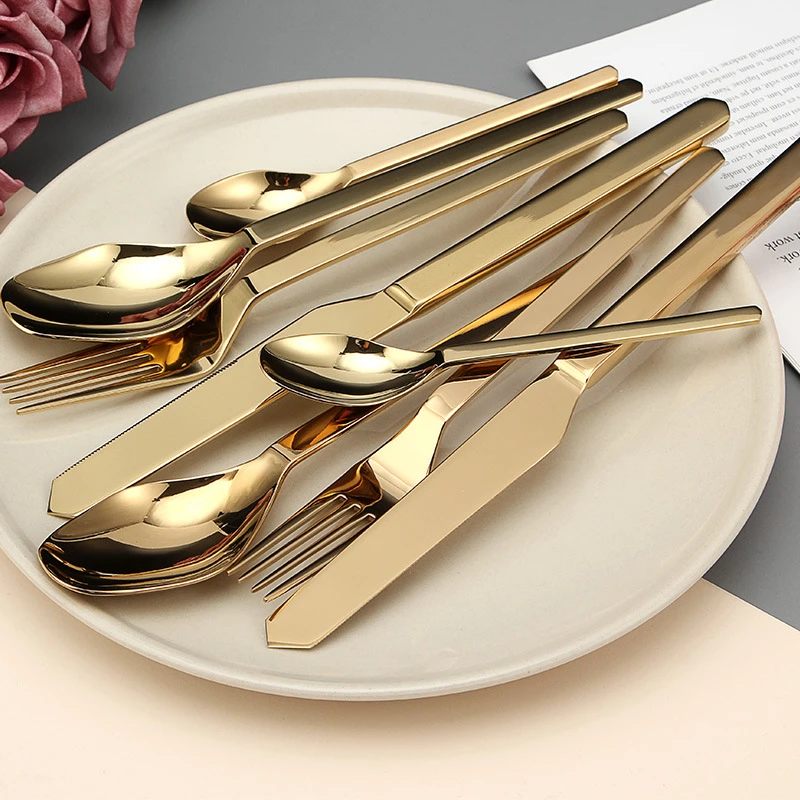 

Newest 24pcs 304 Stainless Steel Black Gold Cutlery Sets Mirror Dinnerware Maindinner Knife Fork Teaspoon Drop Shipping 6sets