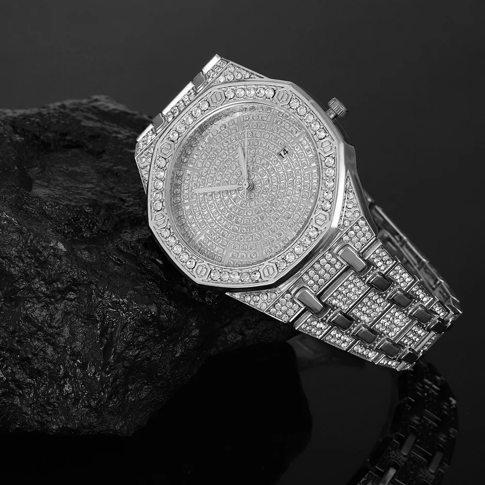 Hip Hop Luxury Mens Iced Out Watches Date Quartz Wrist Watches With