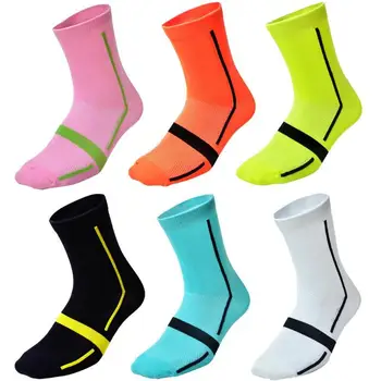 

Unisex Breathable Cycling Socks Wide Scope of Application Work Exquisite Creative Women Men Outdoor Sports Socks