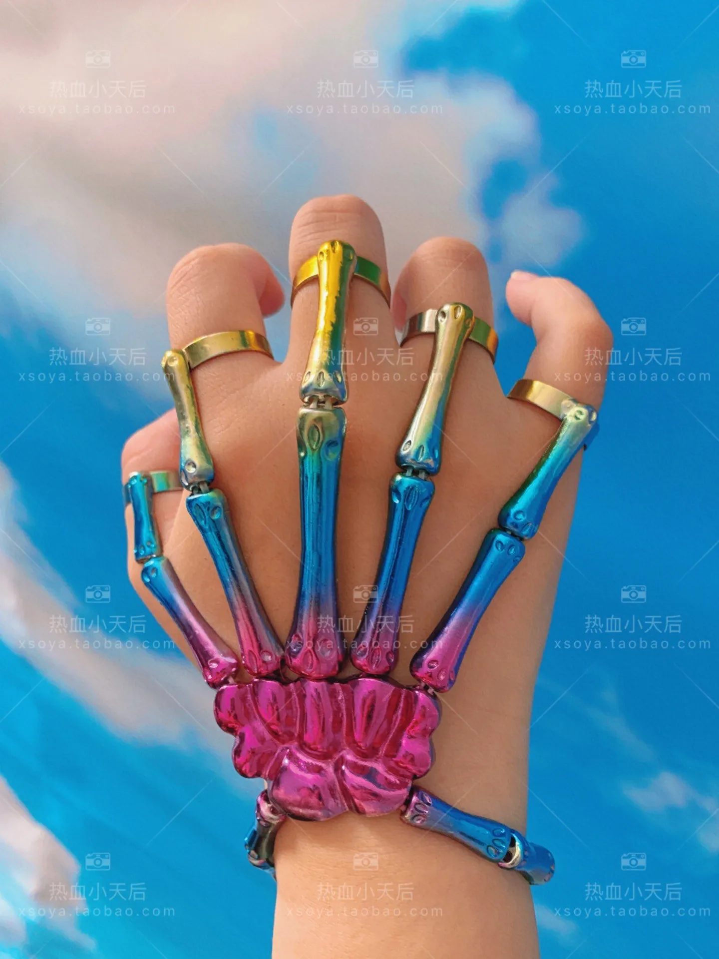 Activity Bracelets For Women Men Gloves Skeleton Punk Steampunk Jewelry Hand Chain Couple Fashion Bracelet