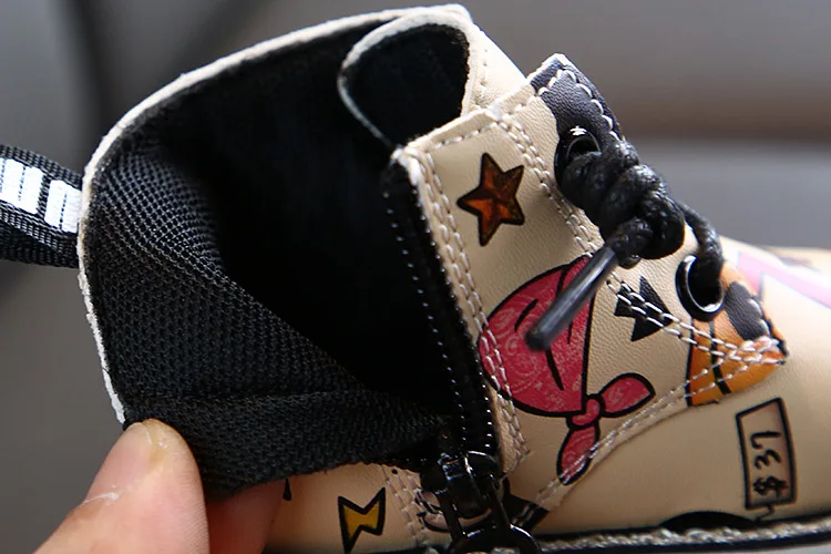 12029102818_1508236508