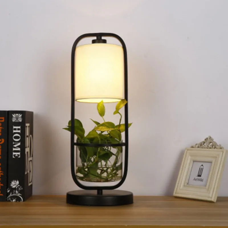

Creative Table Lamp Desk LED lamp Bedside Reading Studying Bedroom Lighting Black Iron Clear Glass LampShade For Living Room T45