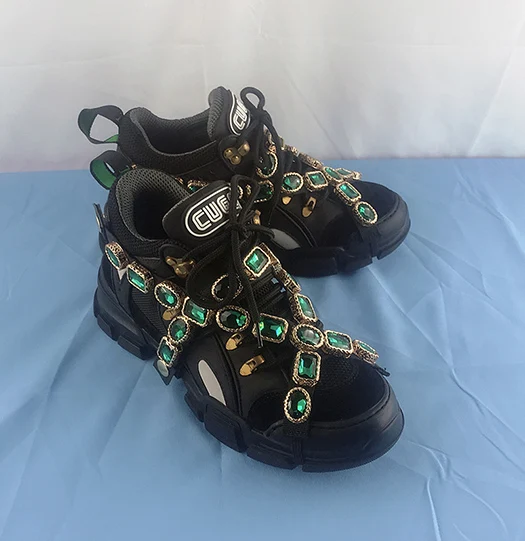 Сетчатые роскошные дизайнерские женские туфли знаменитостей со стразами; китайские зеленые Итальянские кроссовки со стразами; криперы; большие размеры; стразы - Цвет: Черный