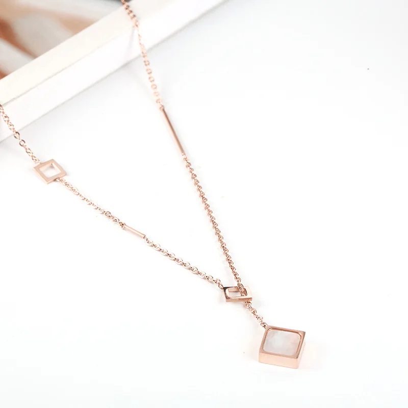 11603257885_1931471148