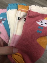 5 par/lote NIÑOS Calcetines de algodón Otoño Invierno primavera niños niñas caliente calcetines tira con dibujos deportes Calcetines