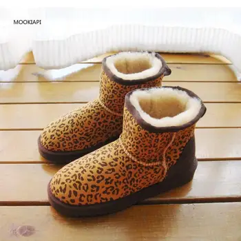 

The latest European style in 2019, low-barrel snow boots, real sheepskin, 100% pure wool, women's shoes, free delivery