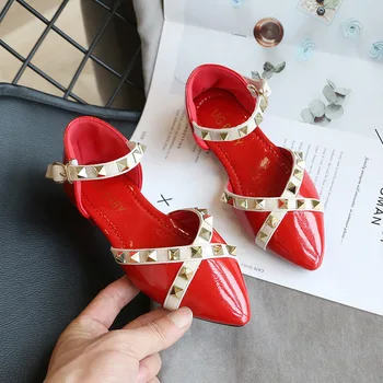 

Children's leather shoes 2020 new princess shoes girls dance shoes studded Roman sandals leather shoes
