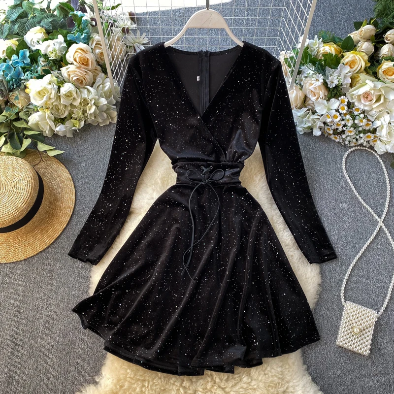 

2019 winter new women's V-neck long sleeve sequined Drawstring velvet A-line dress female solid color elegant Fairy dresses