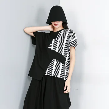 

2020 Women Summer New Style Patchwork Shirts Casual Loose Personality Round Neck Stripe Irregular Tops Big Size Fashion Tide