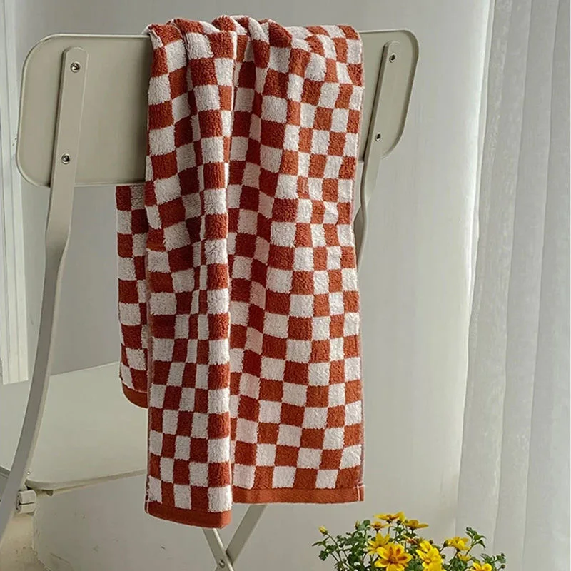 Retro Checkerboard Plaid Long-Staple Cotton Bath Towel