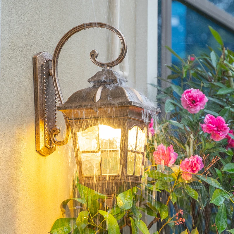 Wall Light European Style Outdoor Wall Lamp Waterproof Aisle Garden Balcony Lamp Villa American Retro Outdoor Gate Courtyard Corridor