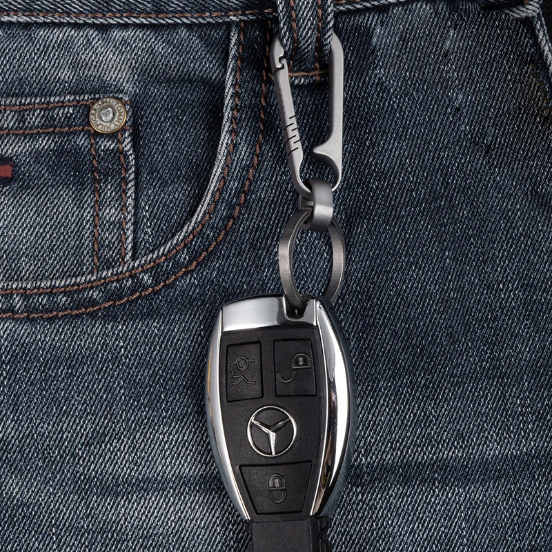 Titanium-Alloy-Quick-Release-Keychain-Carabiner-Hook-Key-Clip-Multi-Functional-Carabiner-Keychain-Climbing-Hiking-Locking (3)