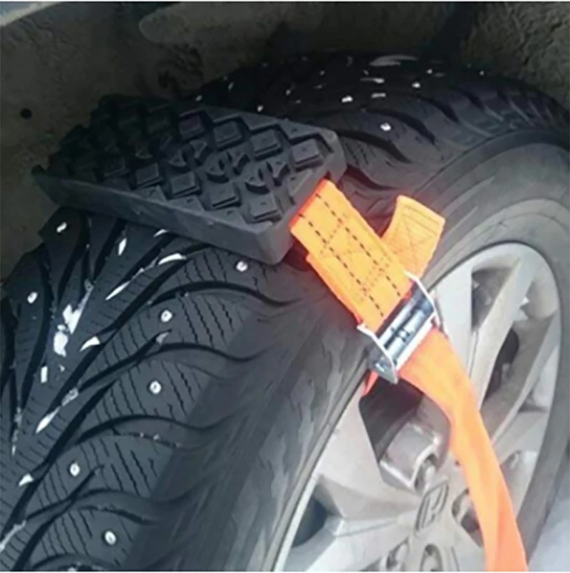 Traction Boards 1PC Durable PU Anti-Skid Car Tire Traction Blocks With Bag Emergency Snow Mud Sand Tire Chain Straps For Snow Mud Ice