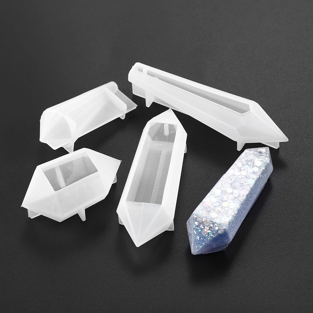 

Silicone mold resin 20 kinds of different shapes, for the production of jewelry DIY pendant necklace.