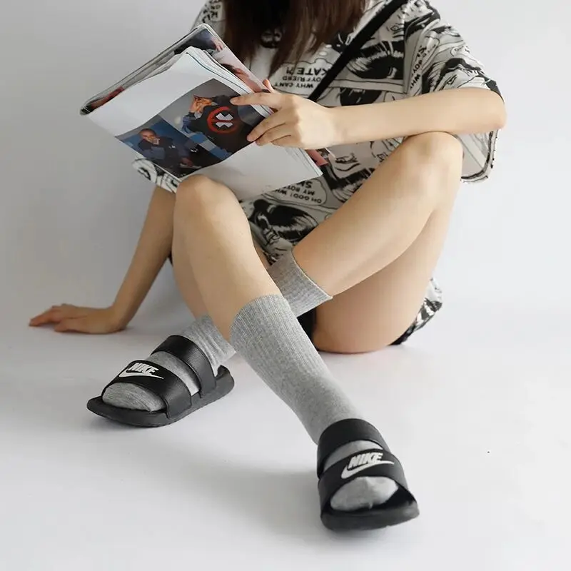 Новинка, уличная одежда, одноцветные носки унисекс в стиле хип-хоп, женские, черные, белые, серые, вертикальные, осенние носки из хлопка для женщин 102702