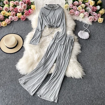 

Autumn Women 2pcs Set Casual Long Sleeve Short Hooded Sweatshirt And High Waist Pants Female Two Piece Set New Fashion Fall 2020