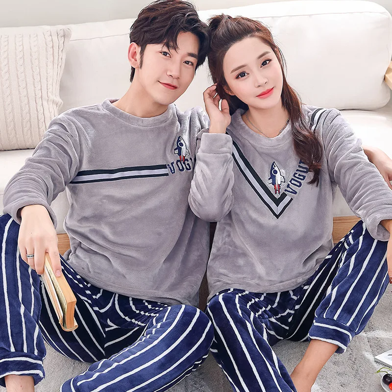 

Ylz-z1842 # Lettered Rocket Couples Brushed And Thick Warm Homewear Set High Quality