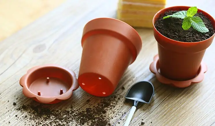 100Set Creative 150ml pot cake mug with lid and scoop ice cream yogurt mousse mug cake packing box Free Shipping
