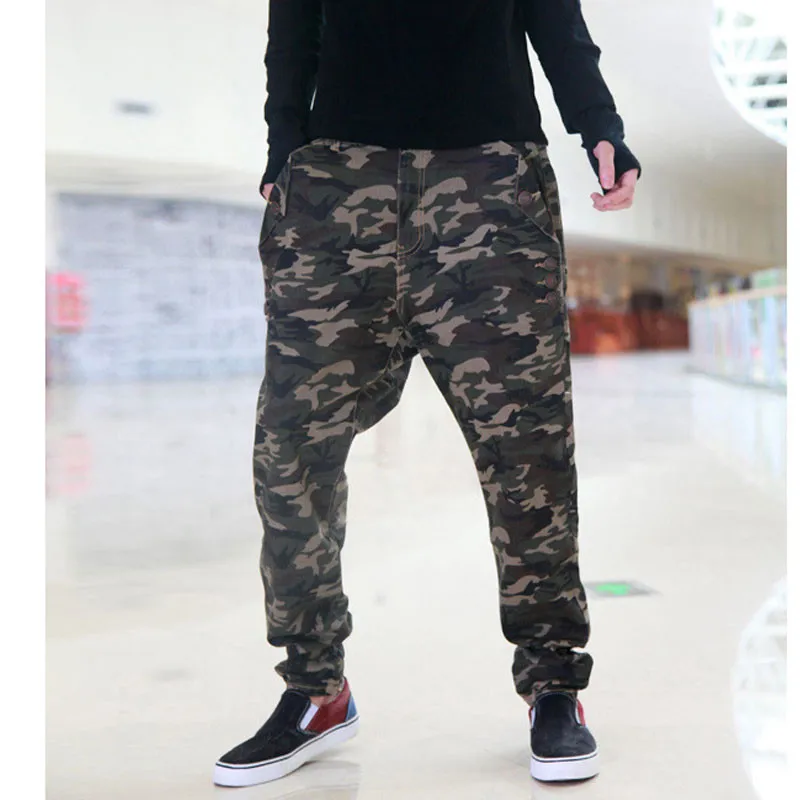 Jeans Men 2019 New Camouflage Military pants Loose Cross pants Men's Hip Hop pants tapered feet pants Casual Harem pants