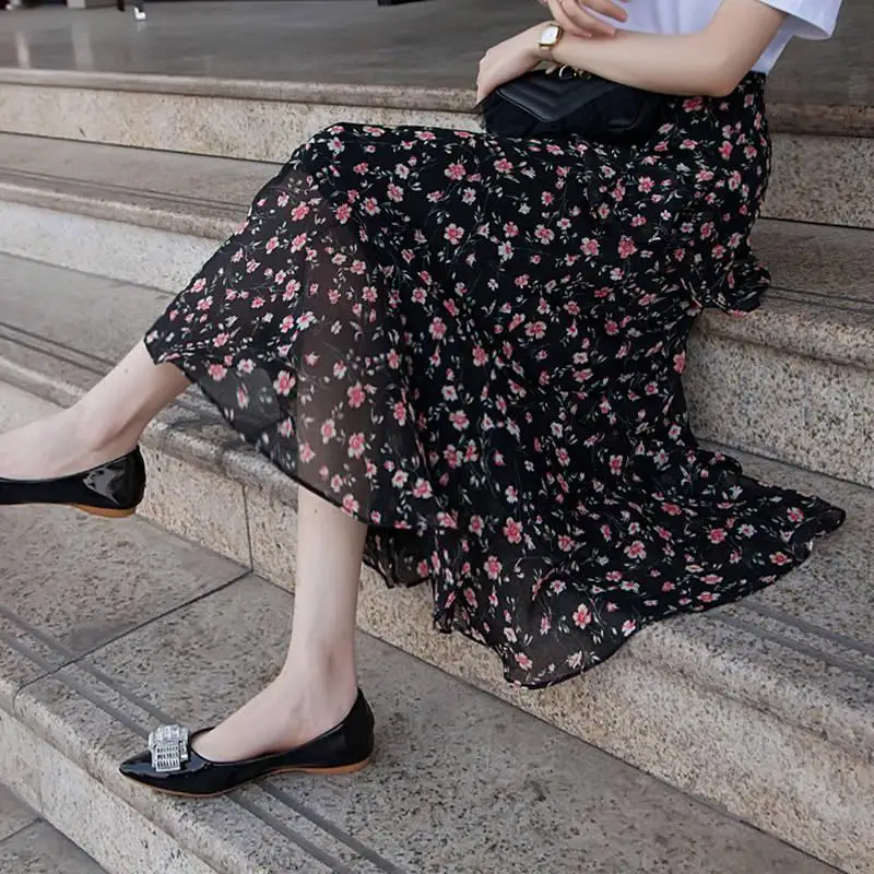 Новые летние в Корейском стиле женские юбки в стиле Casual Короткие праздничные шифоновые Для женщин юбка с высокой талией нерегулярные цветочный Sommer рок-н - Цвет: Red