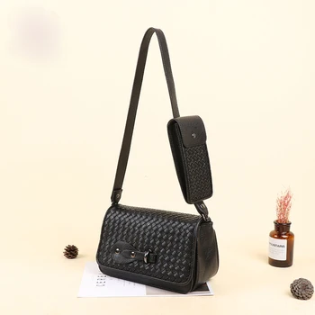 

Luxury Bags for women 2020 Hand Knitting Handbag Womens Shoulder Crossbody torebka damska Femme Twinset Travel Messenger Bags