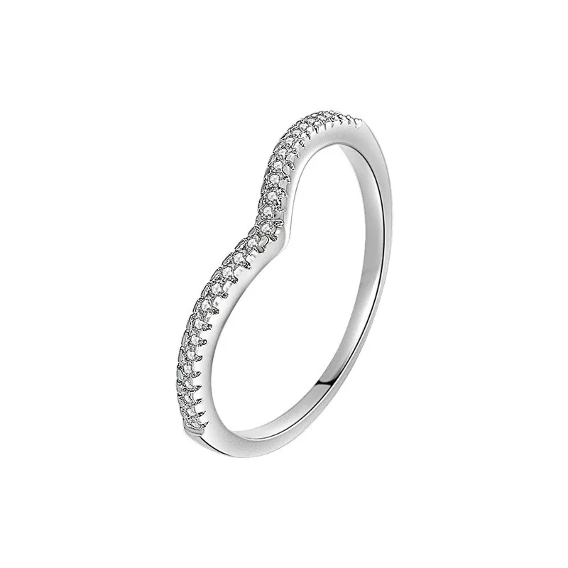 

2019 Luxury Fashion Plated Gold V Bar Inlaid Simulation Cubic Zirconia Rings For Women Jewelry Simple Love Promise Ring