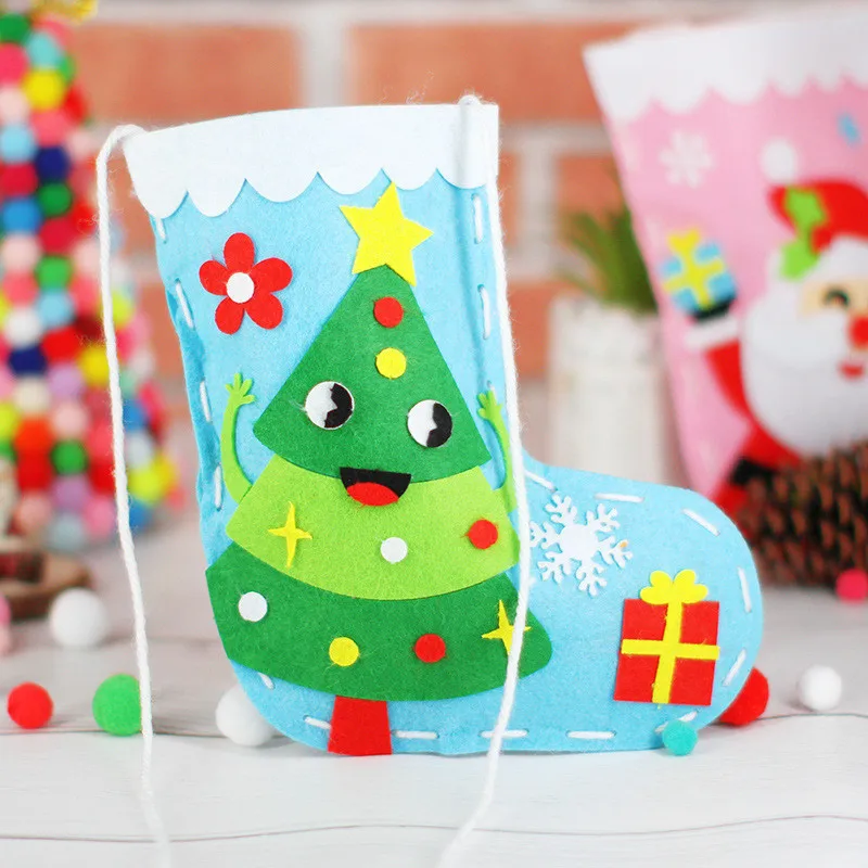 New Year Christmas Stockings Present of DIY Craft Kit Felt Animals Styles Santa Claus Special Gift Socks Felt Ornaments For Kids - Цвет: Style 7