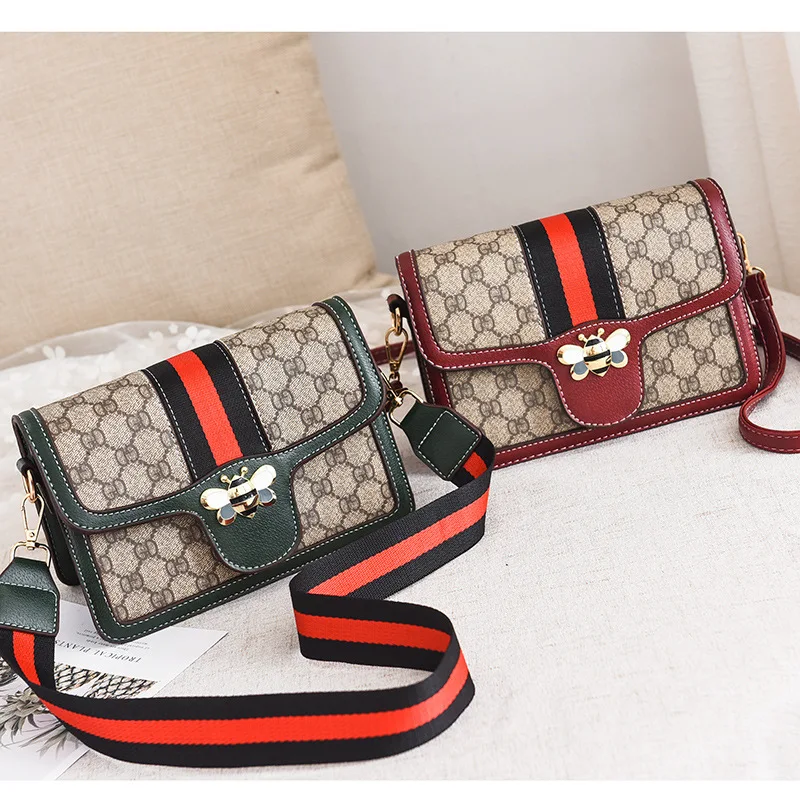 

4-New Style WOMEN'S Bag Europe And America Fashion Printed Shoulder Bag Versatile Shoulder Square Sling Bag