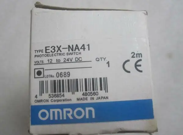 Новый фотоэлектрический сенсорный переключатель в коробке Omron модель E3XNA41 |