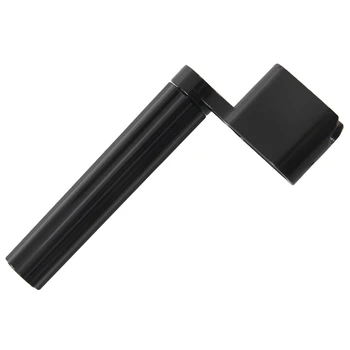 

Random Color Guitar String Winder