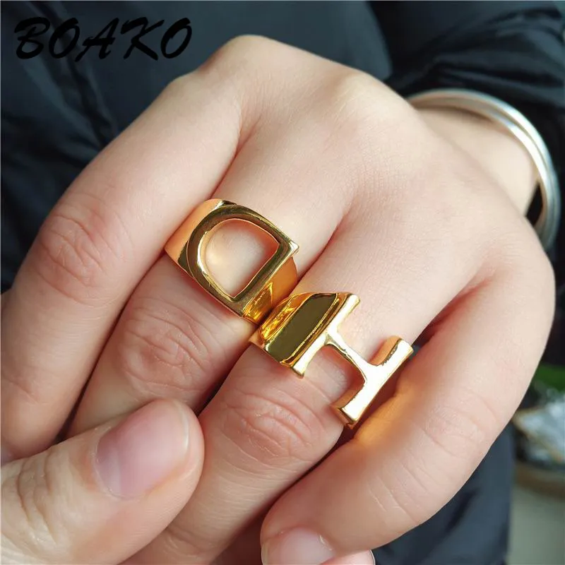 

BOAKO Personalized Gold Initial Ring Wide Alphabet Rings A-Z 26 Letter Name Rings for Women Men Charm Jewelry Adjustable Bands