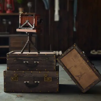 

AMERICAN HANDMADE CRAFTS ORNAMENT RETRO WOODEN SUITCASE MODEL ROOM DECOR DECORATION DESIGN STORE WINDOW DISPLAY PROPS 56*22*35CM